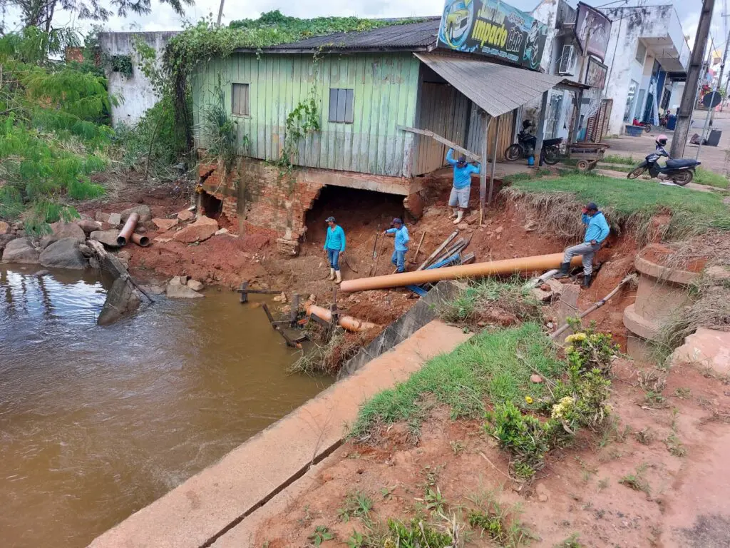 SAAE de Nova Brasilândia inicia recuperação de sistema de esgoto após restabelecimento do sistema de água tratada